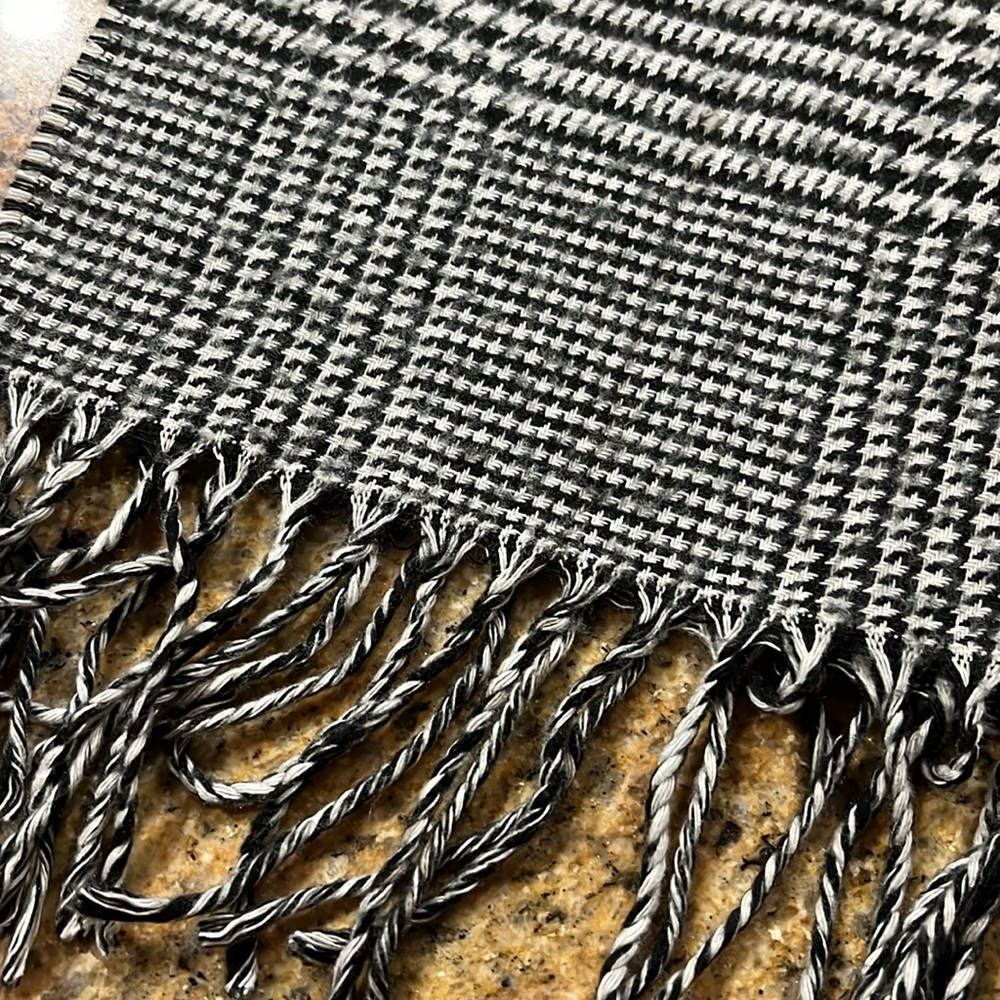 Scarf - Picture 2 of 2